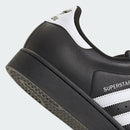 https://assets.adidas.com/images/w_600,f_auto,q_auto/a49d3b7e3533495991452874e79fc4ae_9366/Tenis_Superstar_Preto_JK3375_42_detail.jpg