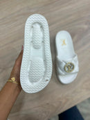 LV Slide Eva